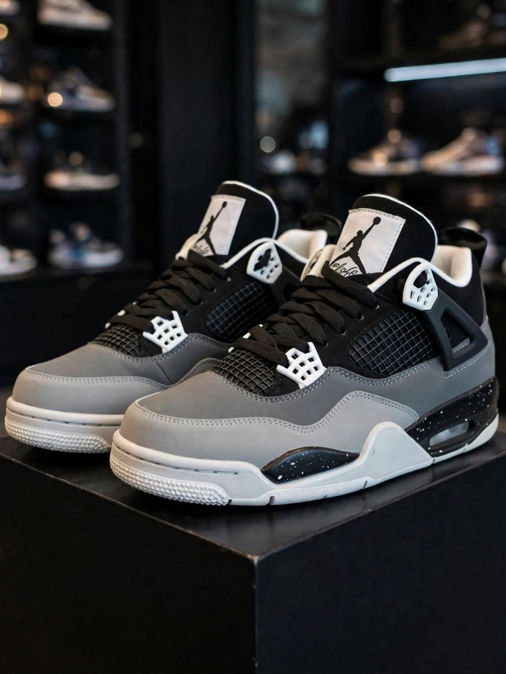 Nike Air Jordan 4 Retro Fear (2024) *Modified*